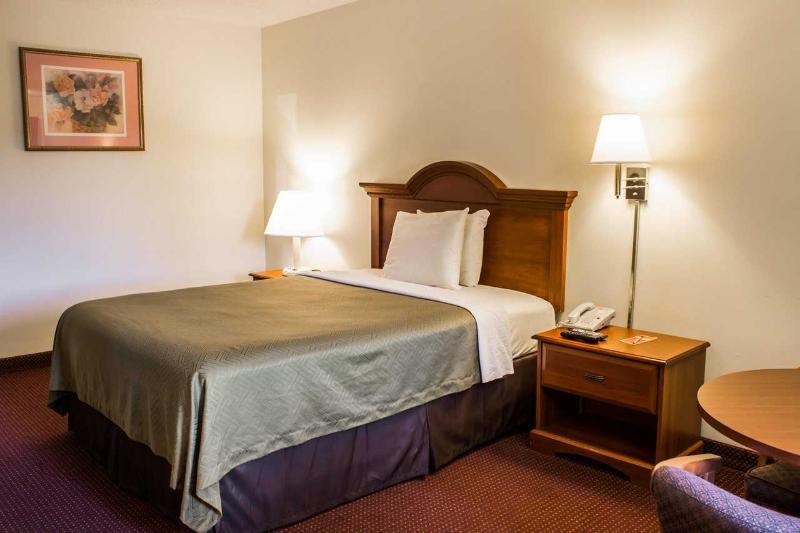 Econo Lodge Selma Εξωτερικό φωτογραφία
