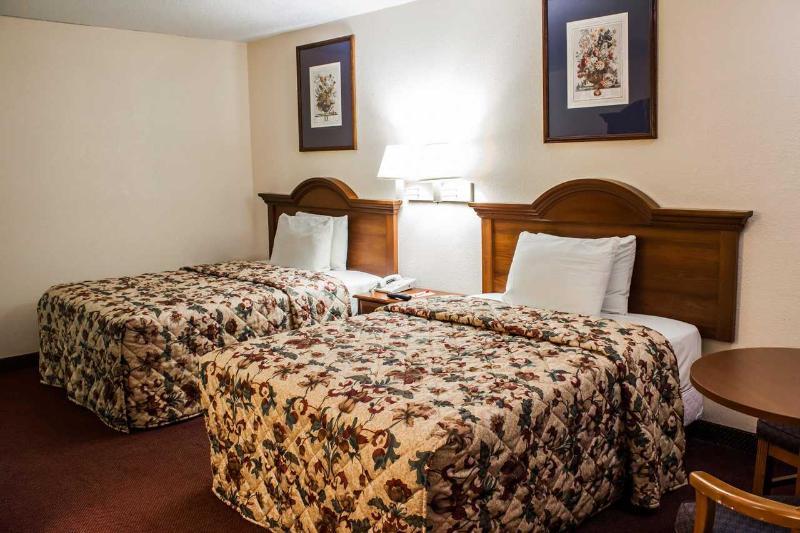 Econo Lodge Selma Εξωτερικό φωτογραφία