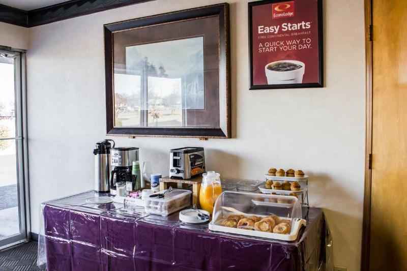 Econo Lodge Selma Εξωτερικό φωτογραφία